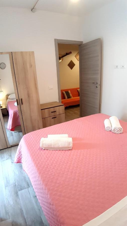 Domo In Terranoa, Old Town Apartment Олбия Екстериор снимка