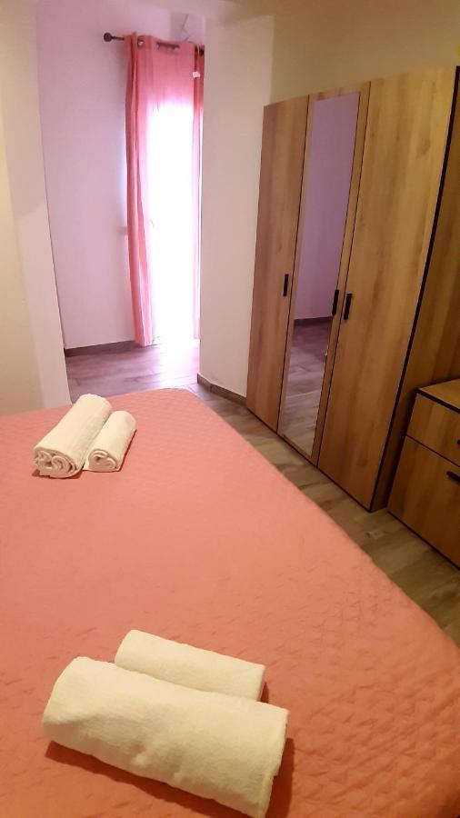 Domo In Terranoa, Old Town Apartment Олбия Екстериор снимка