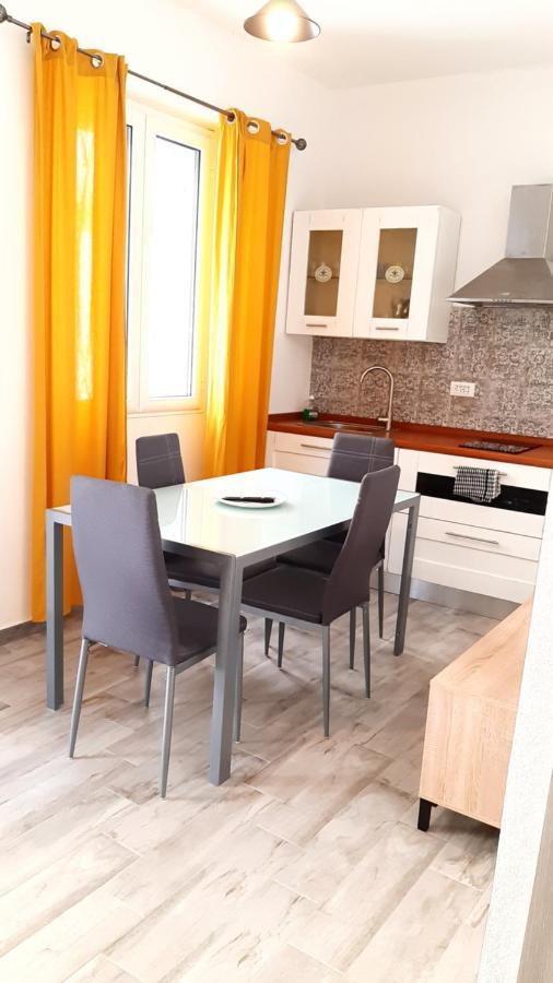 Domo In Terranoa, Old Town Apartment Олбия Екстериор снимка